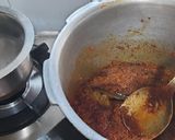 A picture of step 7 of Nagpur special famous dish spicy homemade saoji masala mutton.