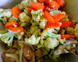 Foto langkah ke 5 dari resep Sapo Tofu Sayuran.