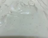 A picture of step 5 of Avocado ice cream.
