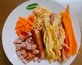 Hình bước làm 3 của món Onigiri Kimbap