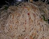 हक्का नूडल्स (Hakka Noodles recipe in hindi) रेसिपी चरण 2 फोटो
