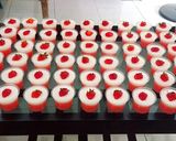 Foto langkah ke 7 dari resep Pudding Susu Strawberry.