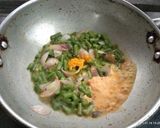 A picture of step 2 of Green Beans  With Sesame Seeds Masala.