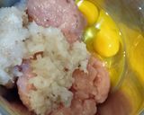 Foto langkah ke 1 dari resep Baso Ayam Udang Goreng Simple.