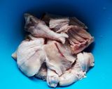 A picture of step 1 of Natu kodi Pulusu.