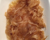 Foto del paso 1 de la receta: Salmón al horno con cebolla caramelizada