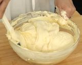 Foto langkah ke 7 dari resep Butter Cake Devina Hermawan.