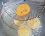 पोटैटो स्माइली (Potato Smiley recipe in Hindi) रेसिपी चरण 5 फोटो
