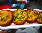 A picture of step 4 of Round Garlic Bread.