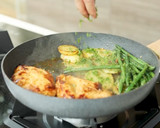 Foto langkah ke 6 dari resep Grilled Chicken with Mushroom Sauce Devina Hermawan.