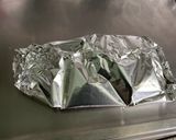 Une image de l'étape 10 de Queues de lotte au poivron jaune, oignon, tomate et estragon.