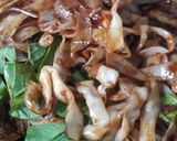 Gambar langkah 4 resipi Kuey Teow Goreng.
