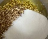 Une image de l'étape 3 de Financier aux amandes concassées et purée de fraises.
