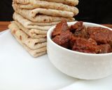 A picture of step 12 of Garlic Soft Layered Chapati.