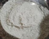 Foto langkah ke 1 dari resep Roti toping sosis (pizza style).