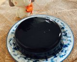 A picture of step 3 of Week 11: Black Bean Dessert with Grass Jelly.