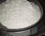 Foto del paso 1 de la receta: Facturas de dulce de leche
