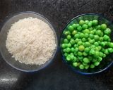मटार पुलाव (Matar Pulav recipe in marathi) रेसिपी स्टेप 1 फोटो 