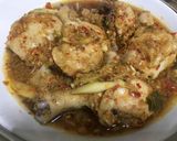 A picture of step 3 of Steamed Chicken with Various Herbs.