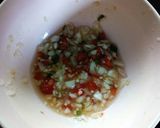 รูปขั้นตอนการทำที่ 2 ของ ยำขนมจีนไก่มะนาว