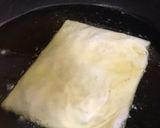 A picture of step 4 of Arabic paratha (street style).