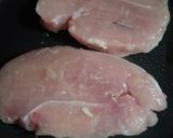 Foto langkah ke 3 dari resep Pan-Roasted Chicken Breasts.