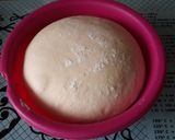 Házi tejes kifli recept fázis 2 fotója