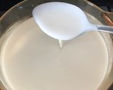 Hình bước làm 3 của món Xôi xoài hoa đậu biếc