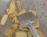 A picture of step 1 of Mango gurambha.