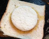 A picture of step 6 of Egg Bread Toast.