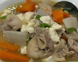 Hình bước làm 2 của món Cơm nhà với tôm sốt mayonnaise, canh ba chỉ heo củ quả, salad trộn phô mai