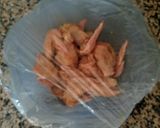 Foto del paso 2 de la receta: Alitas de pollo en salsa de miel y soja al horno