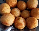 Foto langkah ke 3 dari resep Bola bola singkong pedas/mendol singkong/ento ento singkong.