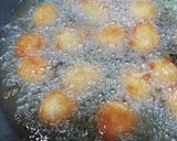 A picture of step 2 of Urad Daal balls.