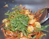 Foto langkah ke 4 dari resep Bihun Goreng.