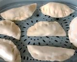 A picture of step 8 of Winter Special Peas Momo.