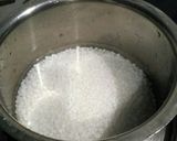A picture of step 1 of Sago saffron kheer.