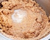 A picture of step 2 of Peanut and Oats Porridge.