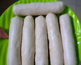 Foto langkah ke 2 dari resep Sate sosis gulung.