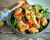 A picture of step 6 of Three Cup Chicken with Oyster Sauce / Homestyle Dish.