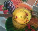 A picture of step 4 of Mango shake.