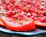 Foto del paso 7 de la receta Carpaccio de tomate con tartar de salami