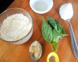 A picture of step 1 of Vegetable Paneer Spread.