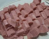 Foto del paso 1 de la receta: Tarta de jamón a los 4 quesos (para 2 tartas)