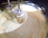 Foto langkah ke 2 dari resep Marble cake.