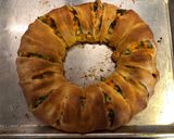A picture of step 6 of Veggie croissant ring.