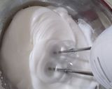 Foto del paso 6 de la receta: Macarons base de merengue italiano con ganache de chocolate
