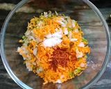 A picture of step 2 of Maggi pakode.