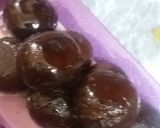 A picture of step 13 of Gullab gamoon.