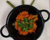 A picture of step 4 of Drumstick sabji punjabi style.
